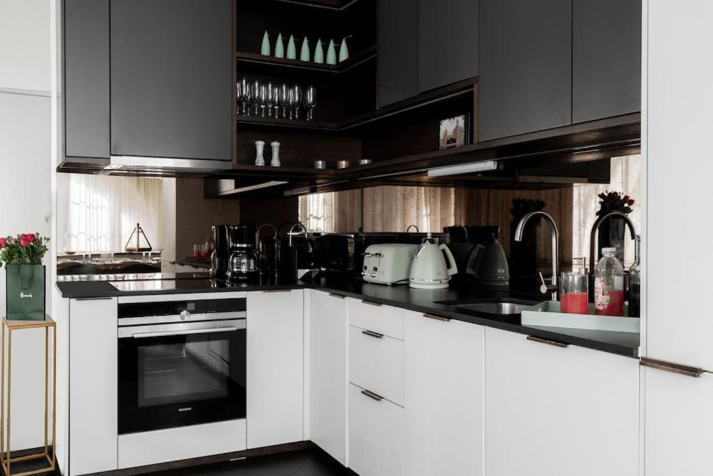 Joker! Off Oxford St! 3bed 3bath Luxxe Hideaway For Stylish Families And Couples Апартаменты *