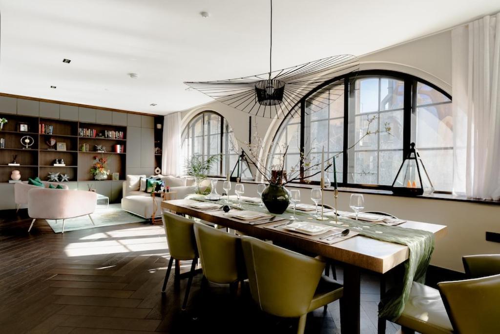 Joker! Off Oxford St! 3bed 3bath Luxxe Hideaway For Stylish Families And Couples